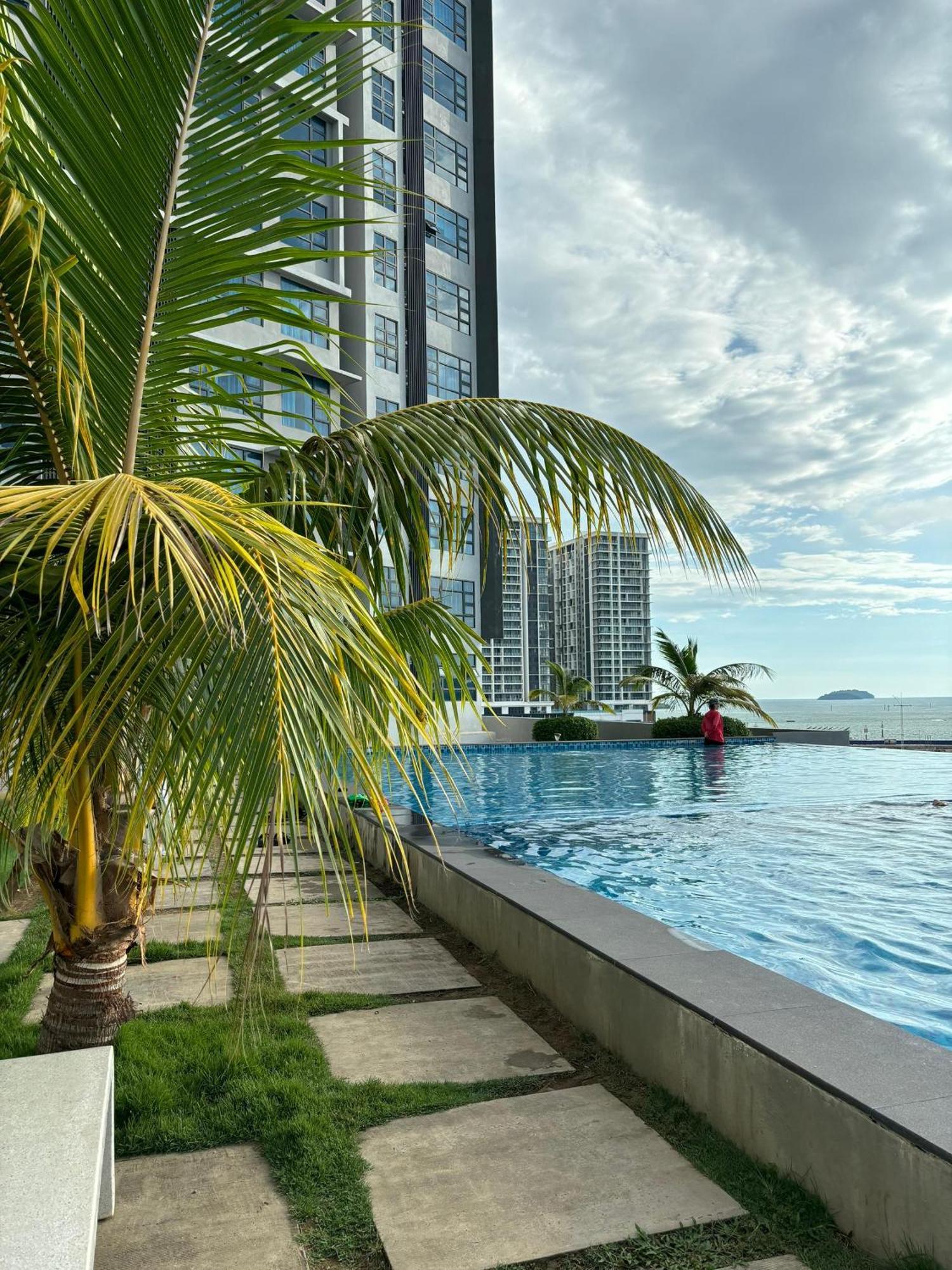 Nerv Jq T2 Corner Seaview Kota Kinabalu